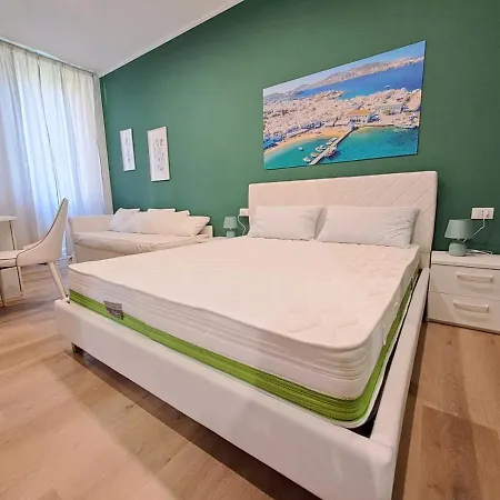 Hotiday Relais Di Gusto بيت ضيافة لا سبيتسْيا